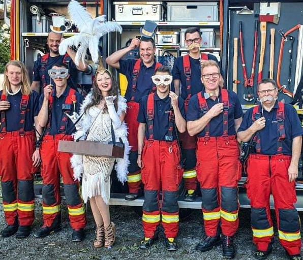 Tänzerin Jenny Rush Dance Firmenfeier Event buchen Showact Business Unterhaltung